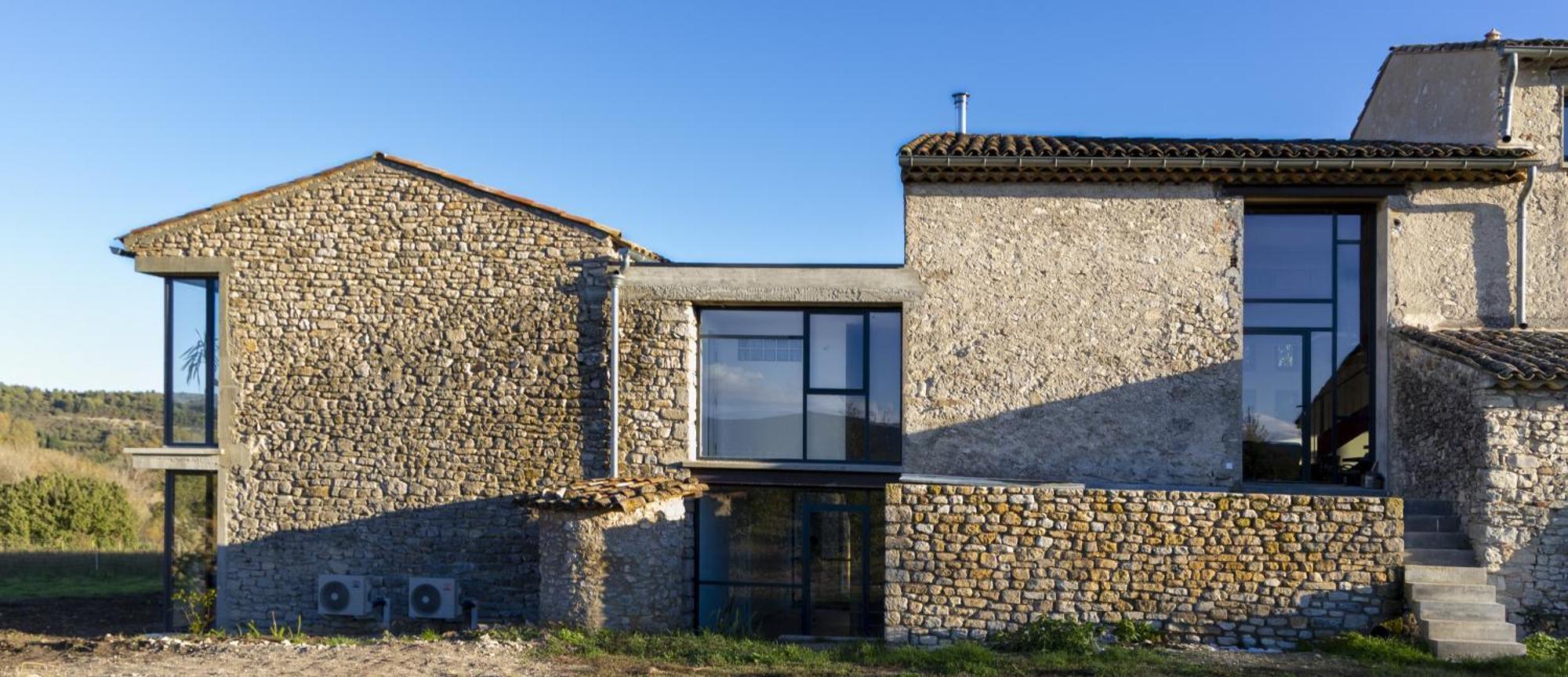 Gite La Mosaique Dauphin Exterior photo